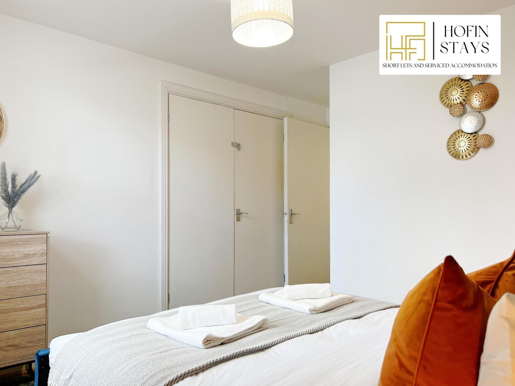 Last-minute Reserve L Premium On 2 Double Bed For 6 Guests L Deals L Hofin Short Lets & Serviced Apartment *